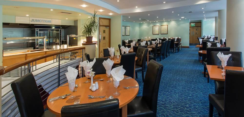 Hotel Britannia Leeds Bradford Airport Bramhope Esterno foto