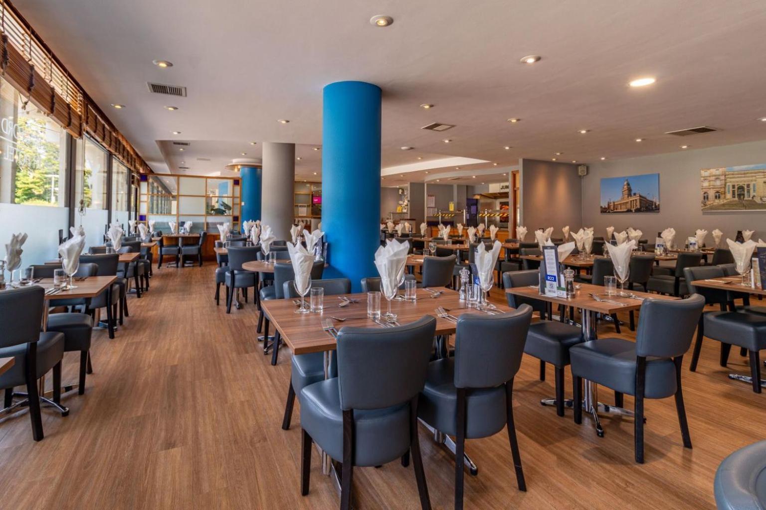 Hotel Britannia Leeds Bradford Airport Bramhope Esterno foto