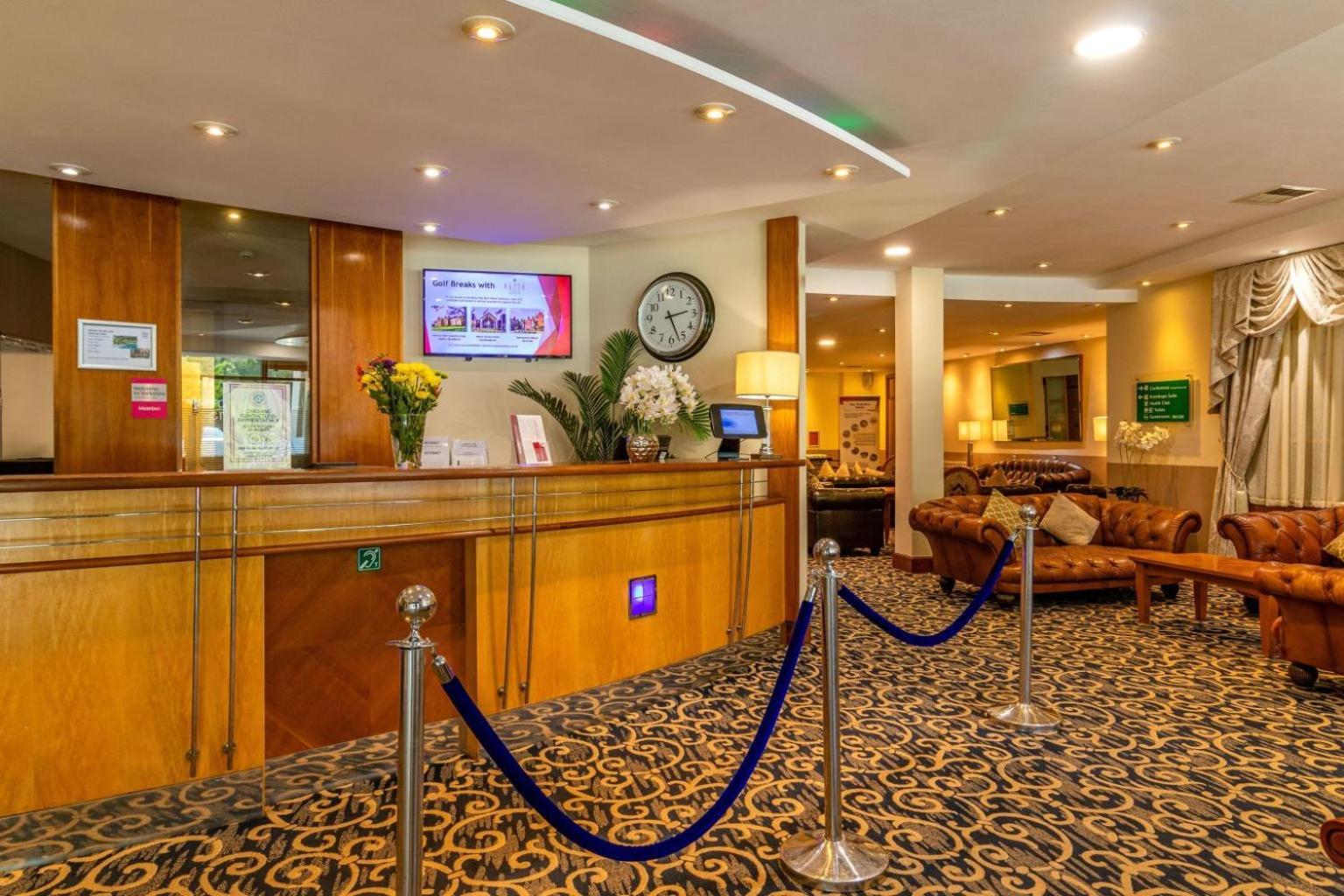 Hotel Britannia Leeds Bradford Airport Bramhope Esterno foto