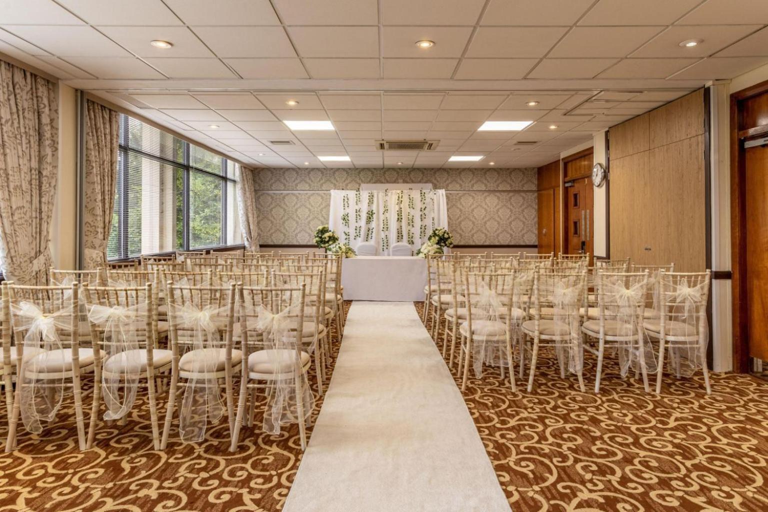 Hotel Britannia Leeds Bradford Airport Bramhope Esterno foto