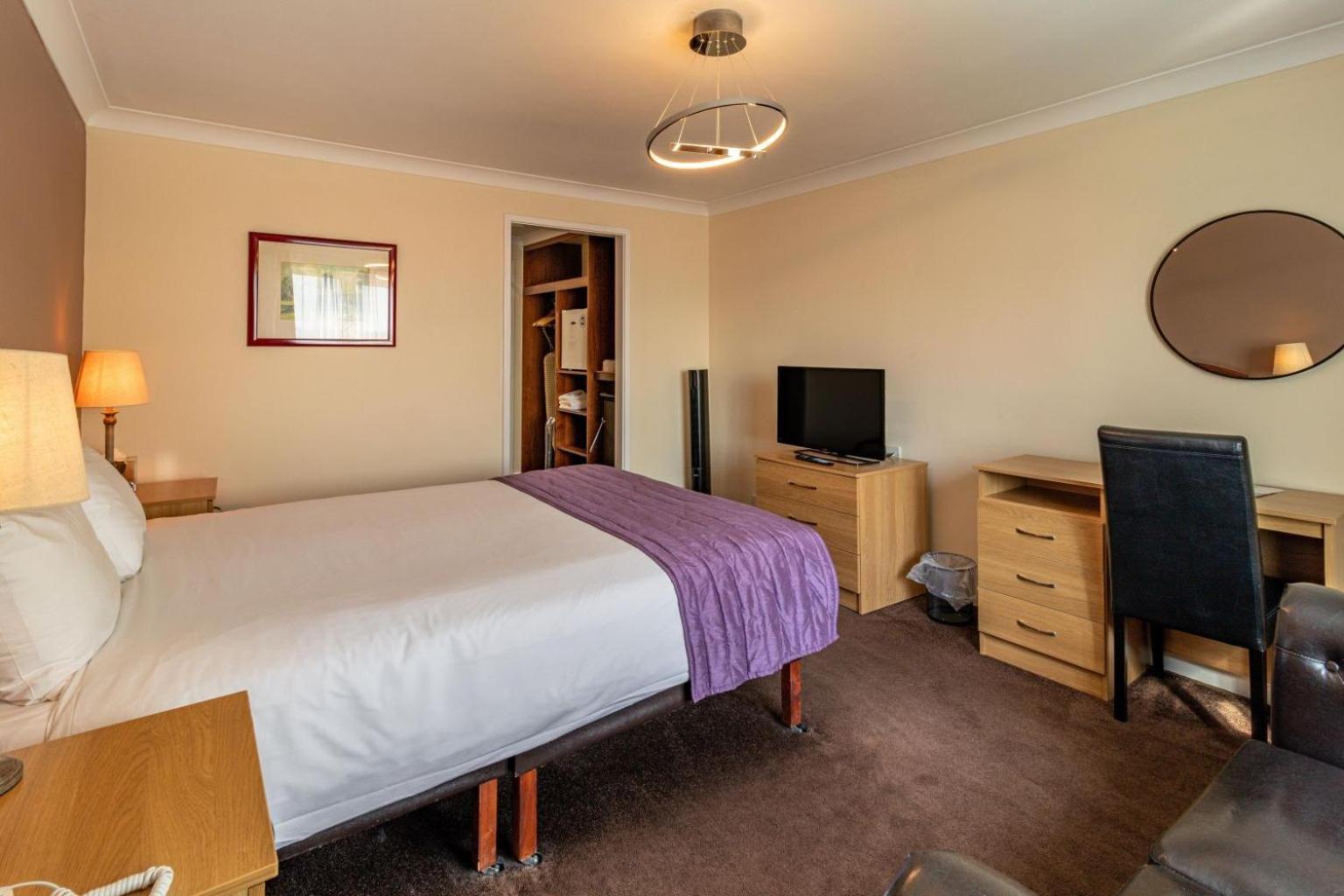 Hotel Britannia Leeds Bradford Airport Bramhope Esterno foto
