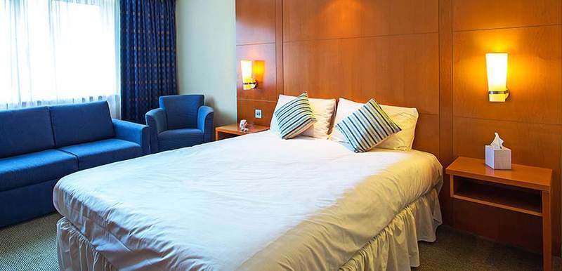 Hotel Britannia Leeds Bradford Airport Bramhope Esterno foto